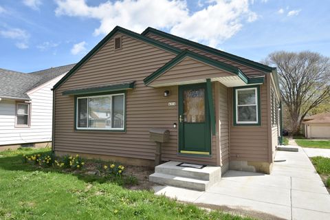 Photo of 4314 N 68th St, Milwaukee, WI 53216 (MLS # 1958751)