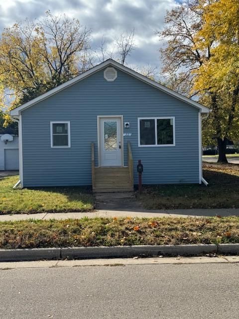 Photo of 1221 Drake St, Janesville, WI 53546 (MLS # 1940906)