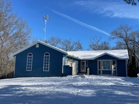 Photo of 8475 IDYLLVIEW Ave, Sparta, WI 54656 (MLS # 1944549)