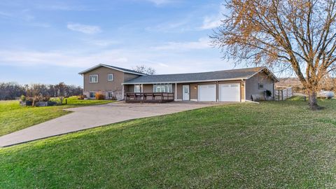 Photo of N30555 Church Hill Rd, Arcadia, WI 54612 (MLS # 1943871)