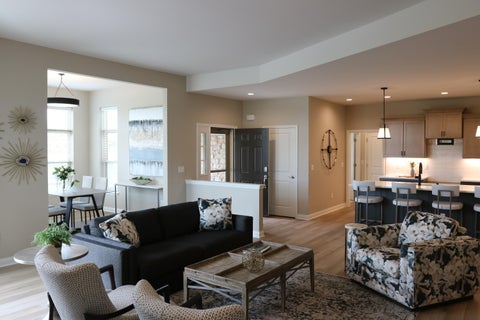 Photo of 892 S Verona Cir, Grafton, WI 53024 (MLS # 1980334)