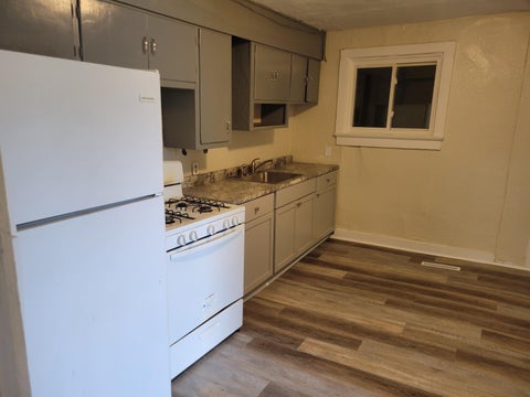 Photo of 1028 S Memorial Dr, Racine, WI 53403 (MLS # 1970894)