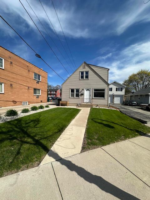 MLS: 1916625