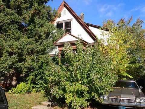 Photo of 3730 W Hilda Pl, Milwaukee, WI 53215 (MLS # 1951287)