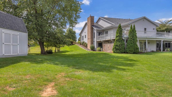 1402 KAAT LN, SHEBOYGAN, WI 53081 - Image eb8da516a25ea1342eec3d41adf537c5/2418882936