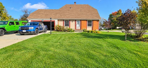Photo of 4932 Regal Ct, Racine, WI 53406 (MLS # 1986005)
