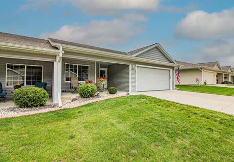 Photo of 1246 Fieldstone Dr, Hartford, WI 53027 (MLS # 1976360)