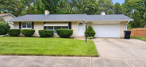 Photo of 1111 N Osborne Blvd, Racine, WI 53405 (MLS # 1981814)