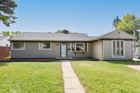 Photo of 5811 W Thurston Ave, Milwaukee, WI 53218 (MLS # 1939662)
