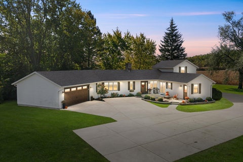 Photo of 18828 Plank Rd, Yorkville, WI 53182 (MLS # 1985611)