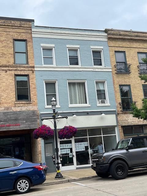 Photo of 409 Main St, Racine, WI 53403 (MLS # 1951097)