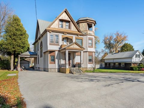 Photo of 2612 Erie Ave, Sheboygan, WI 53081 (MLS # 1948812)