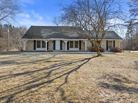 7025 Cedar Creek Rd, Cedarburg, WI 53012 - #: 1906188