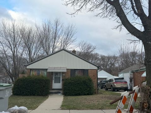 Photo of 4639 N SHERMAN Blvd, Milwaukee, WI 53209 (MLS # 1957493)