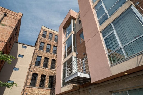 Photo of 1725 N Palmer St, Milwaukee, WI 53212 (MLS # 1973384)