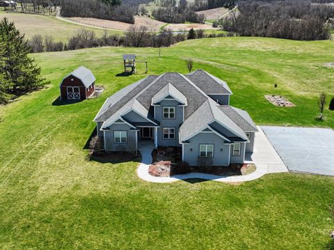 Photo of W1097 Spring Prairie Rd, Spring Prairie, WI 53105 (MLS # 1956509)