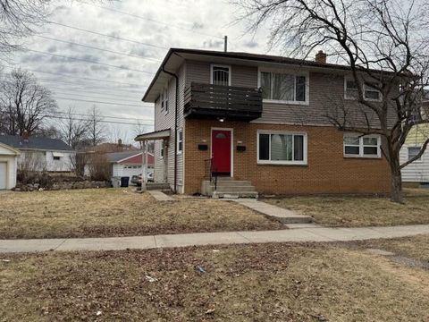 Photo of 5274 N 84th St, Milwaukee, WI 53225 (MLS # 1955731)