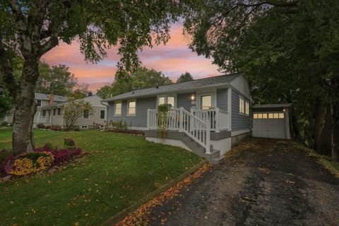 Photo of 318 S Concord Rd, Oconomowoc, WI 53066 (MLS # 1939312)