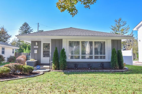 Photo of 4835 N 86th St, Milwaukee, WI 53225 (MLS # 1985859)