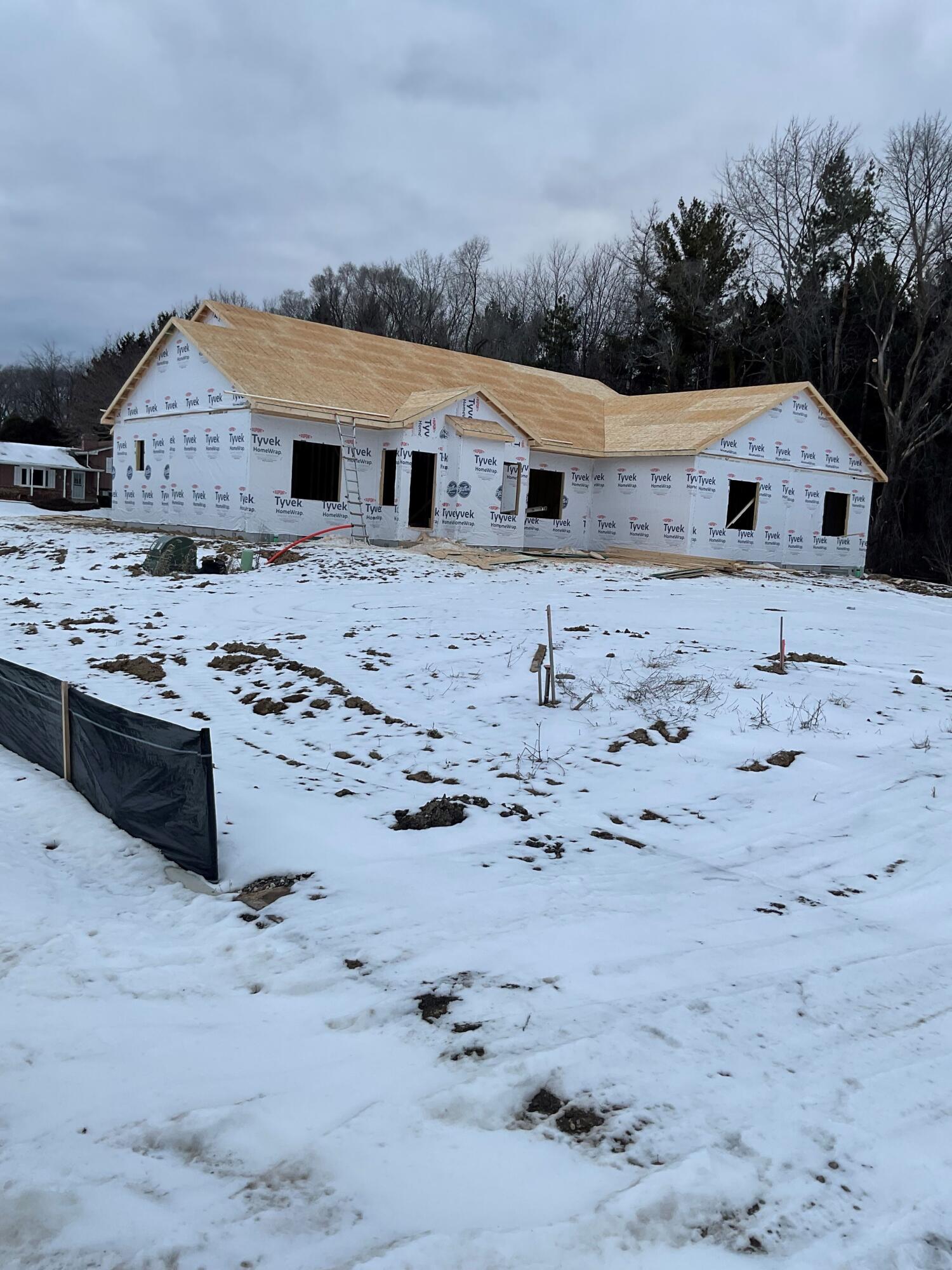 Mount Pleasant, Wisconsin 53406, United States, 3 Bedrooms Bedrooms, ,2 BathroomsBathrooms,Residential,Active,34303