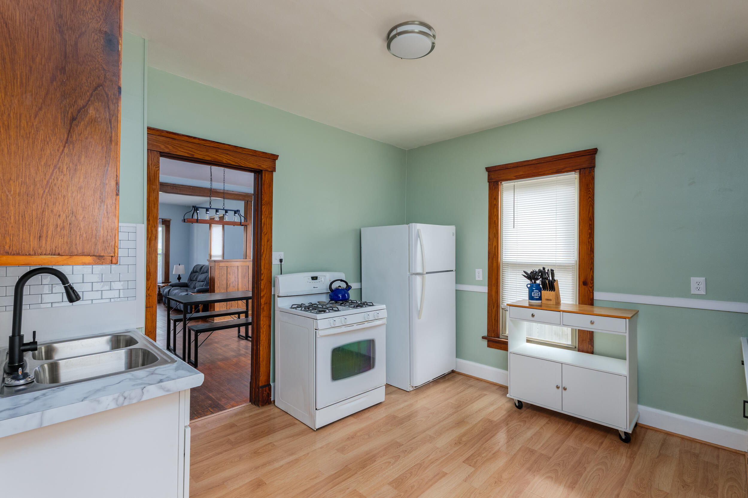 Racine, Wisconsin 53402, United States, 2 Bedrooms Bedrooms, ,1 BathroomBathrooms,Residential,Active,145745