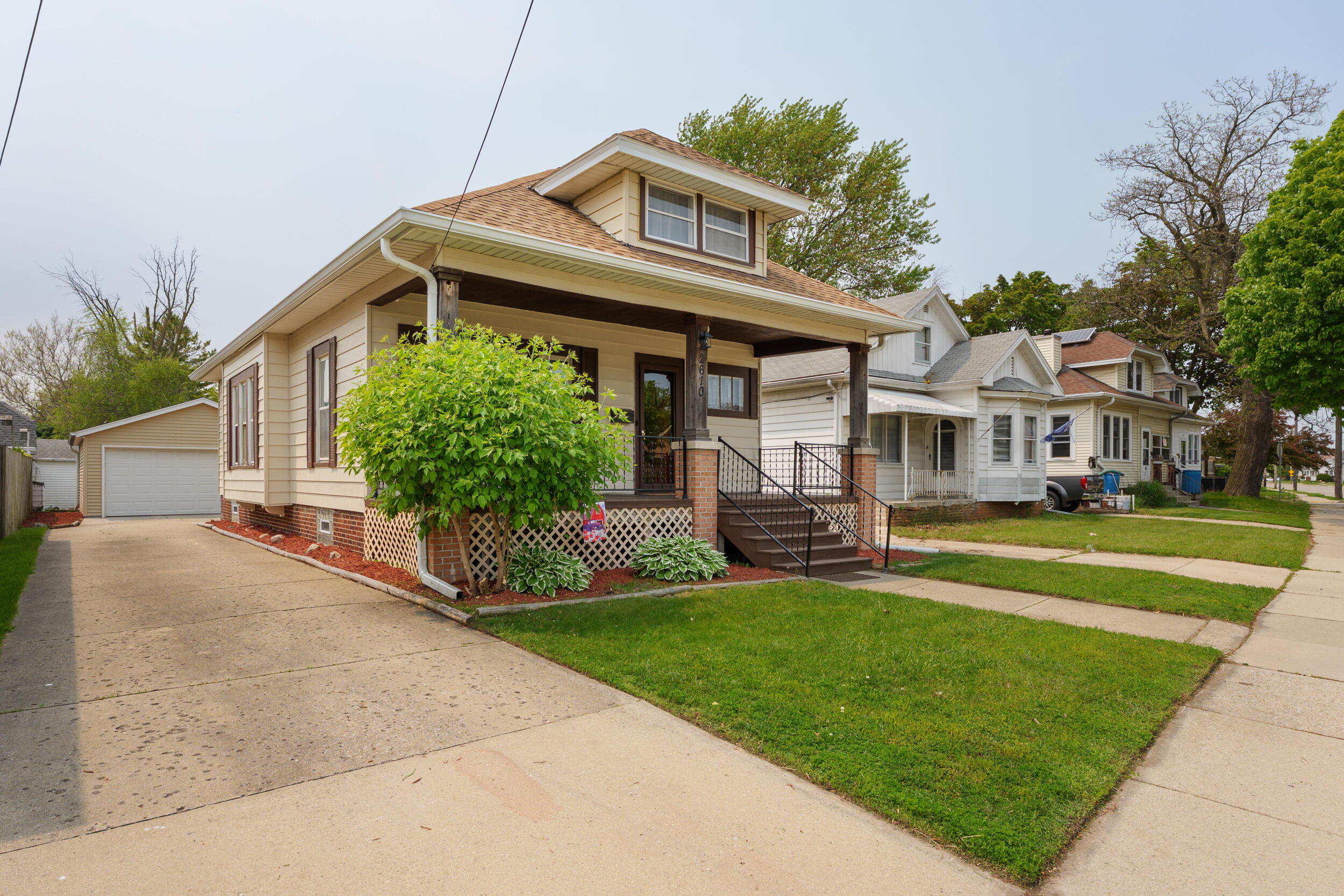 Racine, Wisconsin 53402, United States, 2 Bedrooms Bedrooms, ,1 BathroomBathrooms,Residential,Active,145745