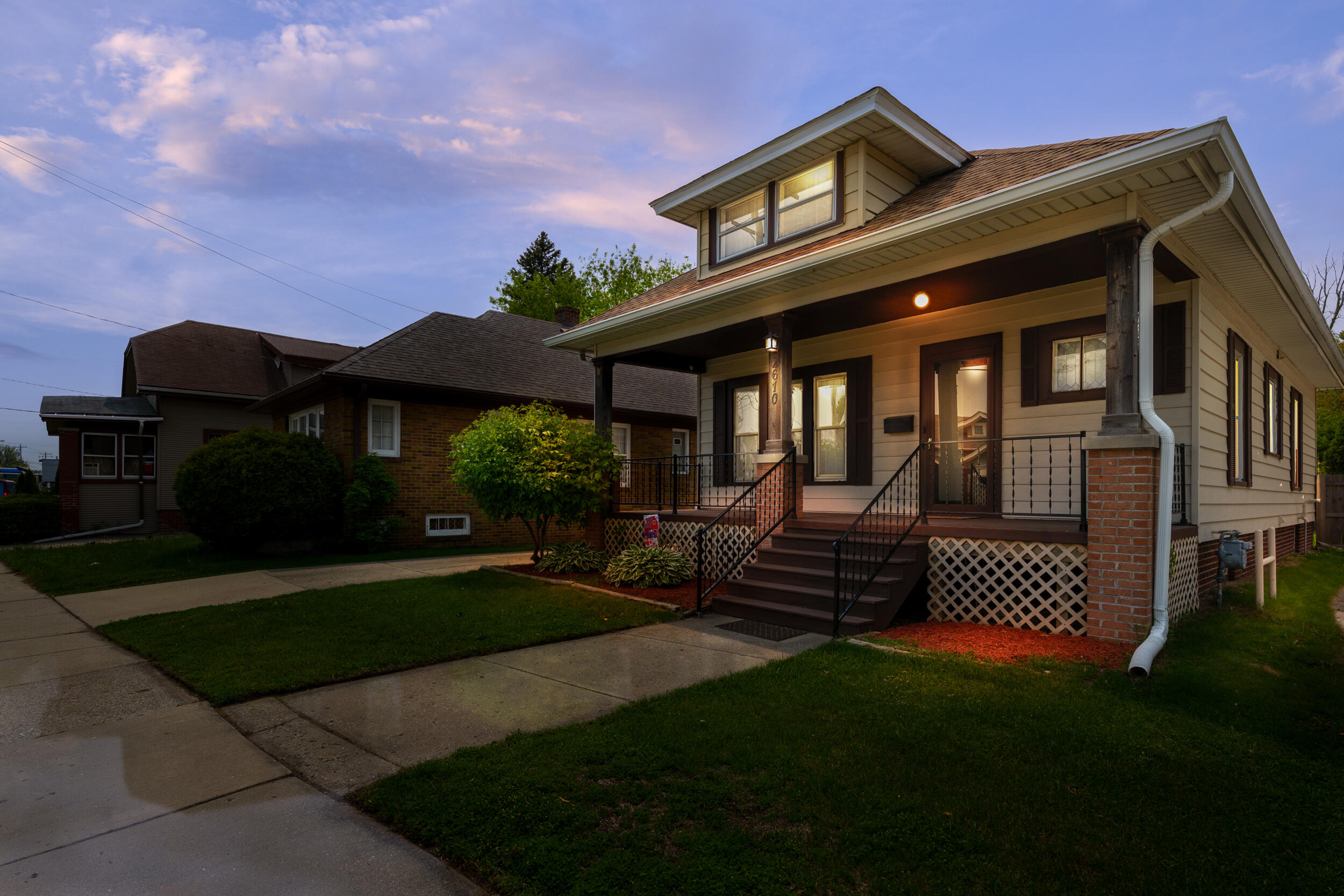 Racine, Wisconsin 53402, United States, 2 Bedrooms Bedrooms, ,1 BathroomBathrooms,Residential,Active,145745