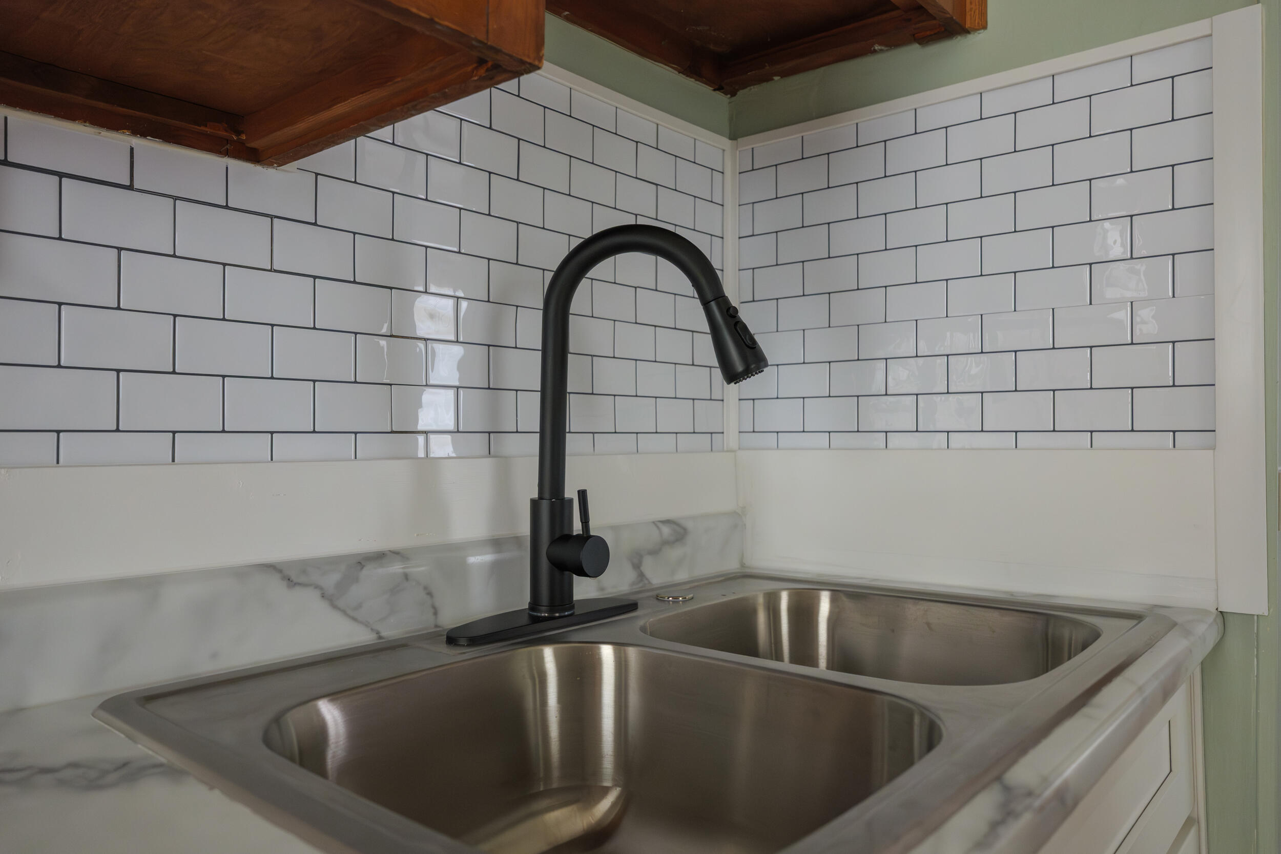 Racine, Wisconsin 53402, United States, 2 Bedrooms Bedrooms, ,1 BathroomBathrooms,Residential,Active,145745