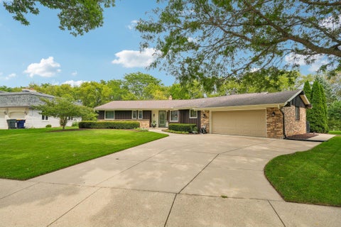 Photo of 3428 S 119th St, West Allis, WI 53227 (MLS # 1983008)