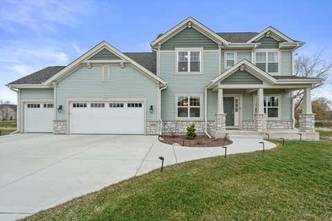 Photo of 1316 Orchard View Ln, Mukwonago, WI 53149 (MLS # 1974656)