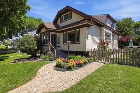 Photo of 1448 S 90th St, West Allis, WI 53214 (MLS # 1968990)