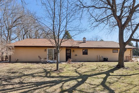 Photo of 710 St Paul Dr, Slinger, WI 53086 (MLS # 1954050)