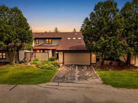 Photo of 122 Point Elkhart Dr, Elkhart Lake, WI 53020 (MLS # 1969621)