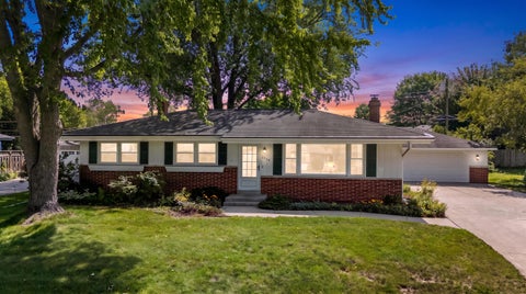 Photo of 1534 N Holden St, Port Washington, WI 53074 (MLS # 1975133)
