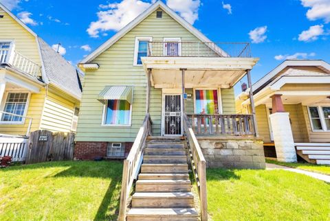 Photo of 3536 N 25th St, Milwaukee, WI 53206 (MLS # 1962932)