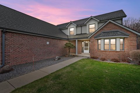 Photo of 1511 Prairie Ln, Richfield, WI 53033 (MLS # 1956966)