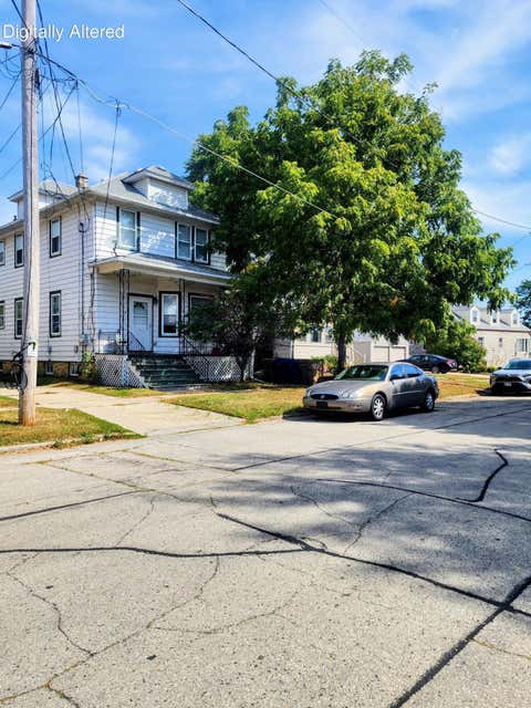 Photo of 516 46th St, Kenosha, WI 53140 (MLS # 1976705)