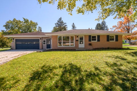 Photo of N87W17919 Queensway -, Menomonee Falls, WI 53051 (MLS # 1983562)