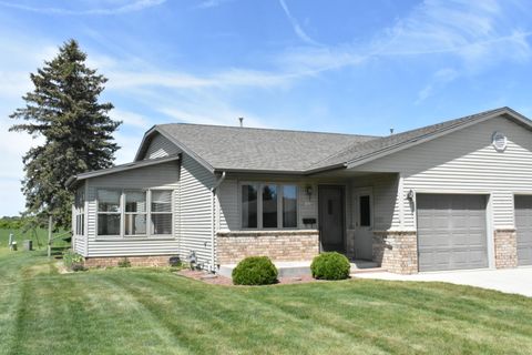 Photo of 1424 Dutch Ct, Oostburg, WI 53070 (MLS # 1965219)