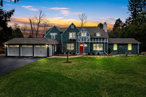 9318 N Lake Dr, Bayside, WI 53217 - #: 1911789