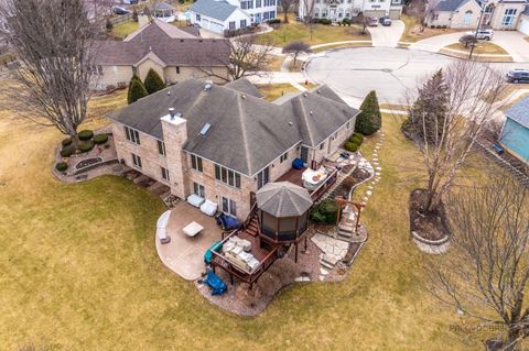 Photo of 3210 13th Pl, Kenosha, WI 53144 (MLS # 1951876)