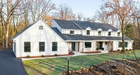 10525 N Fairway Ln, Mequon, WI 53092 - #: 1943214