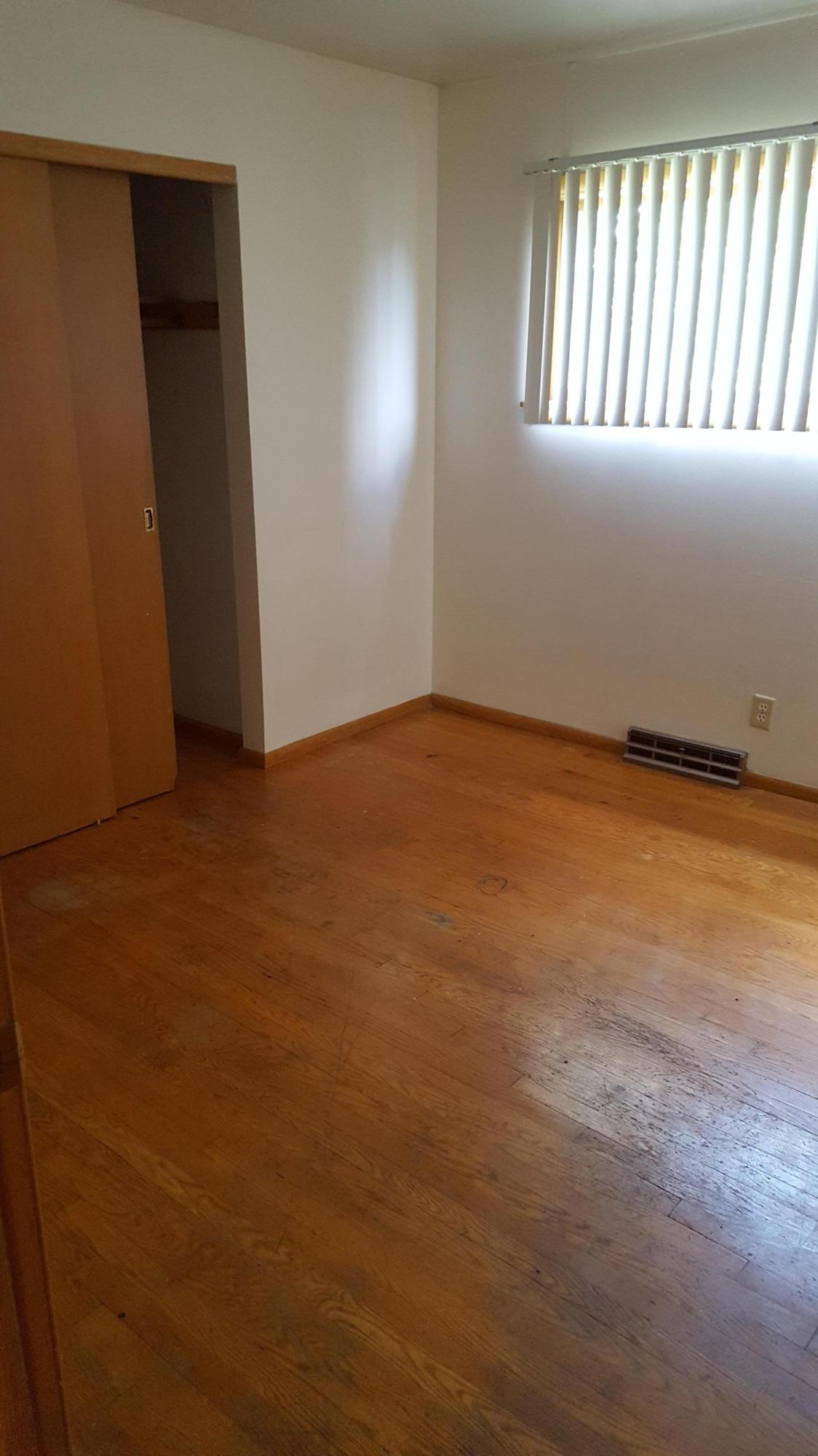 Milwaukee, Wisconsin 53225, United States, 3 Bedrooms Bedrooms, ,2 BathroomsBathrooms,Residential,Active,21857