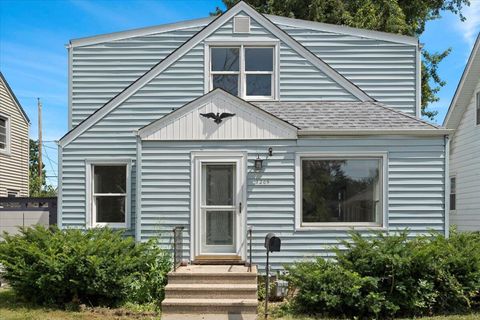 Photo of 7205 41 St, Kenosha, WI 53142 (MLS # 1950450)