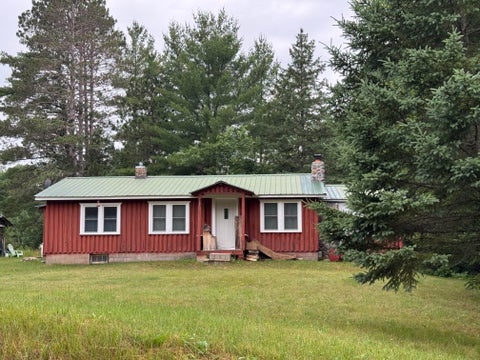 Photo of N8725 Caldron Falls Rd, Stephenson, WI 54114 (MLS # 1977675)