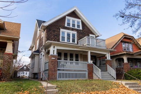 Photo of 3017 N 28th St, Milwaukee, WI 53210 (MLS # 1961821)