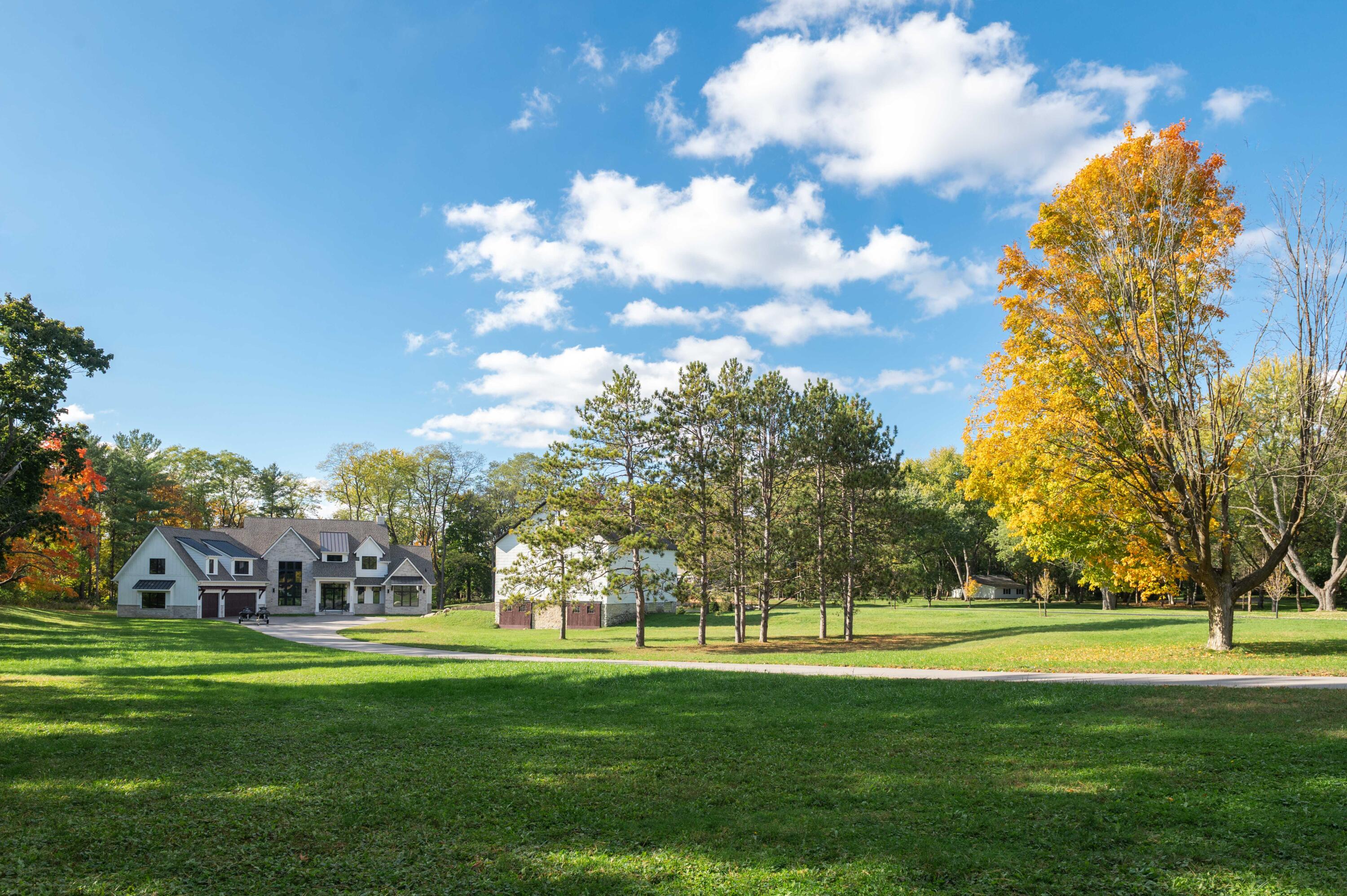 4779 Pine Meadows Ln