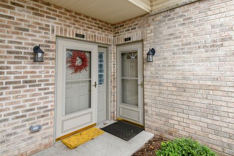 Photo of 9245 S 54th St, Franklin, WI 53132 (MLS # 1923253)