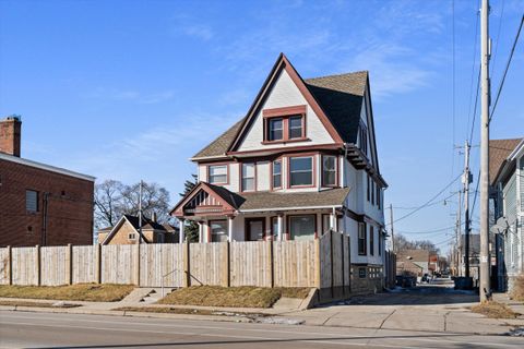 Photo of 124 W North Ave, Milwaukee, WI 53212 (MLS # 1926041) Photo of 124 W North Ave, Milwaukee, WI 53212 (MLS # 1926041)
