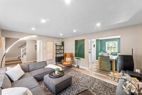 Photo of 4265 Williams Ct, Brookfield, WI 53045 (MLS # 1944697)